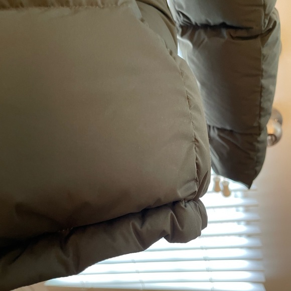 Lululemon Wonder Puff Jacket - Picture 14 of 16